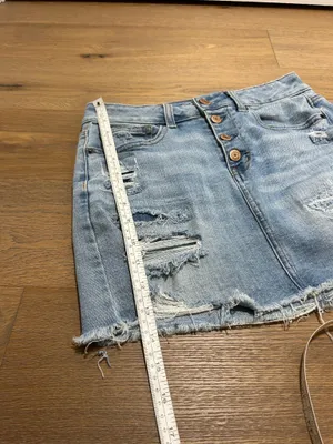 Size 4 American Eagle jean skirt with rips thumbnail 8