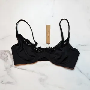 NWT Skims Fits Everybody Lace Unlined Scoop Bra thumbnail 2