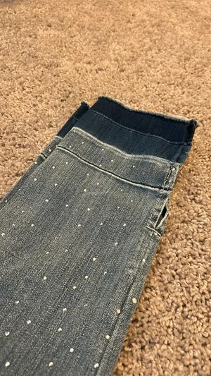 Sparkly Cache Jeans studded with Diamonds✨ thumbnail 3