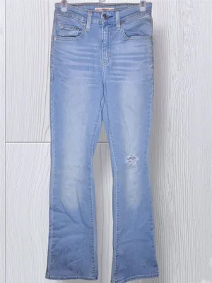 LEVI’S Women’s 725 High Rise Bootcut Jeans - Light Wash Stretch Denim thumbnail 3