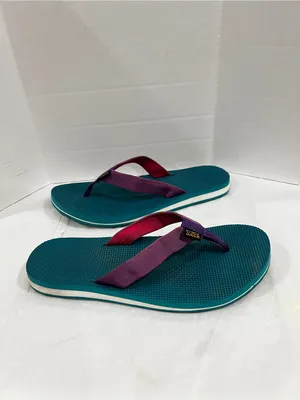TEVA Deckers Flip-Flop Teal And Purple Size 9 Or 9.5 Lightweight Comfy thumbnail 6