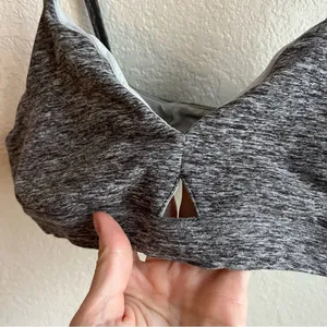Alo Yoga Alosoft Lounge Keyhole Bra thumbnail 5