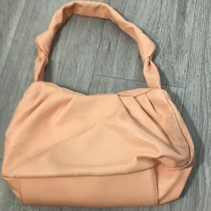 Purse thumbnail 3