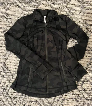 Lululemon Define Jacket thumbnail 1