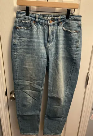 American Eagle Straight legged jeans thumbnail 1