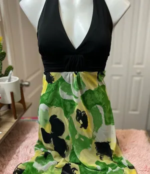 Bisou Bisou Miss Bisou Green Abstract Floral Halter Neck A-Line Maxi Dress Size S thumbnail 1
