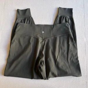 Lululemon Align Olive Green High-Rise Jogger Pant thumbnail 5
