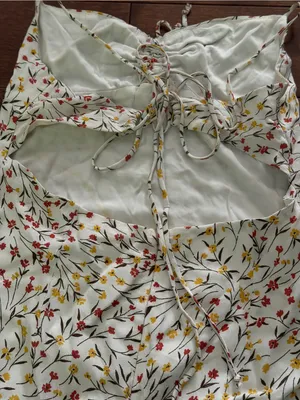 Sky to Moon White Floral Spaghetti Strap Sundresses Size Medium LIKE NEW thumbnail 5