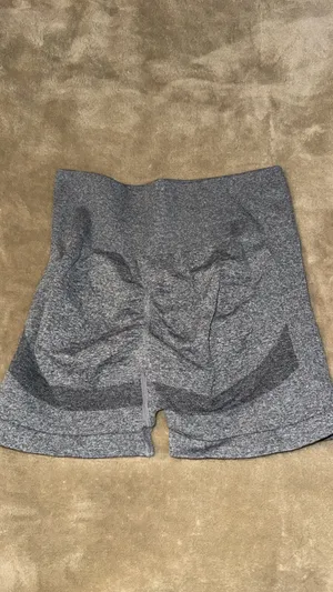 women’s high waisted scrunch shorts Silver Size M thumbnail 2