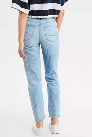 American Eagle ‼️ Mom Jean‼️ thumbnail 2