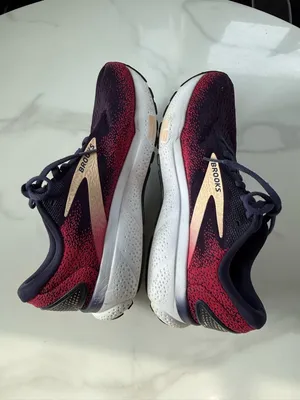 Brooks Ghost Women's Running Shoes - Navy and Pink thumbnail 6