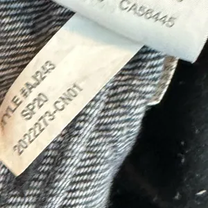 Madewell Relaxed Denim‎ Jean Shorts In Calverley Wash 27 black gray wash summer thumbnail 6