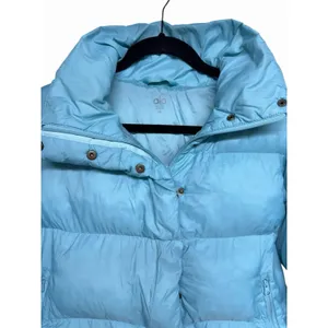 Aloha Island Alo Yoga Gold Rush Puffer Jacket‎ Chalk Blue Women's Size XS thumbnail 3
