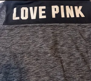 PINK Victoria’s Secret Love Pink Sweatshirt thumbnail 3