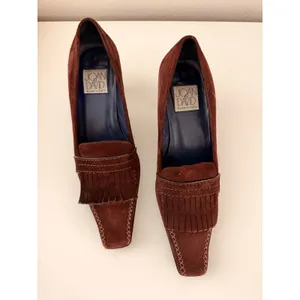 Vintage Joan & David Handmade‎ Suede Leather Fringed Kitten Heels Made in Italy thumbnail 2