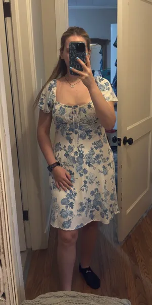 Shyanne Dress Floral thumbnail 1