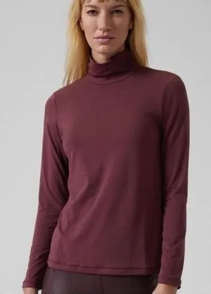 ATHLETA | Women's Essential Athletic Winter Turtleneck in Decadent Chocolate,‎ S thumbnail 1