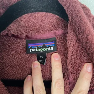 Patagonia Women's T Snap Fleece Pullover Maroon‎ Sz S thumbnail 2
