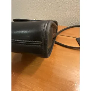 Vintage 90s Coach Black Leather Scooter Crossbody Bag 9893 Turn Lock Hang Tag thumbnail 8