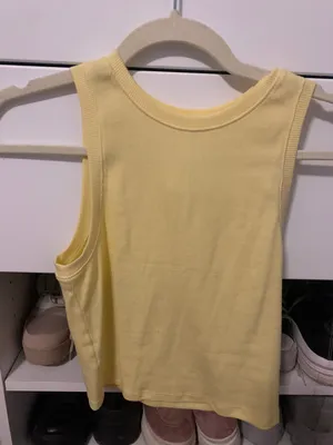 Yellow Tank thumbnail 1