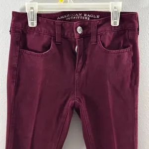 American Eagle Women Red Burgundy Jegging Jean 360 size 0 super‎ stretch thumbnail 4