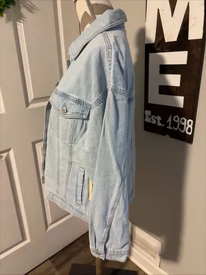No Boundaries women’s New! Light Blue Denim oversized Jacket size M thumbnail 5