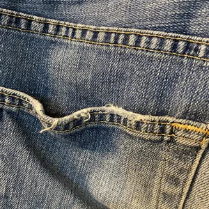 AG The Ex Boyfriend Slim faded distressed cropped jeans 24R. Straight. Stetch thumbnail 10