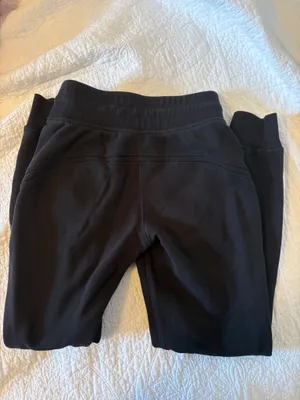 Lululemon Sweatpants thumbnail 2