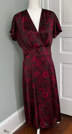 Chelsea28 Elegant Red‎ Floral V-Neck Short Sleeve Dress Floor Length Size Medium thumbnail 1
