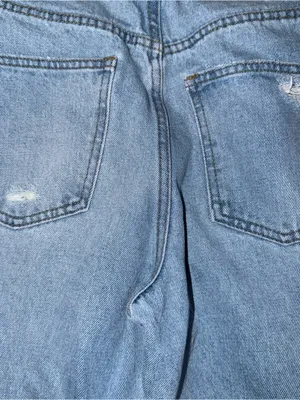 edikted light wash high-waisted wide leg distressed jeans thumbnail 6
