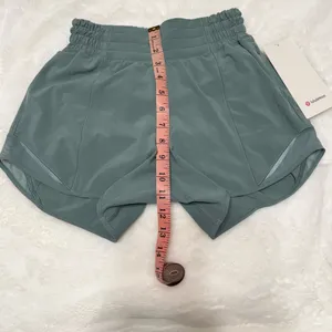 Lululemon Hotty Hot HR Short 4” Lined thumbnail 7