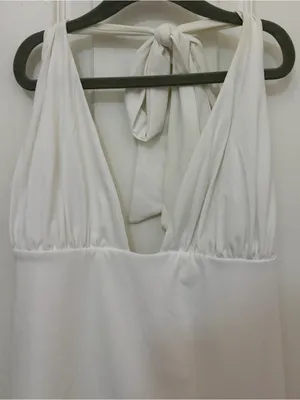 NWT!! Garage Pixie Plunge Halter Top in White thumbnail 9