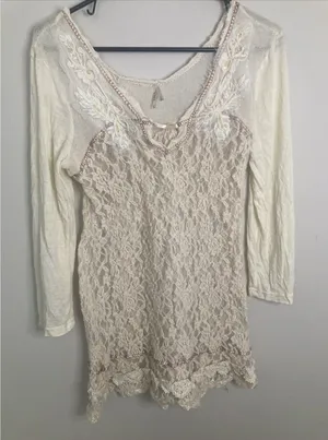 Gimmicks by BKE Y2K Buckle Womens Top Sheer Lace Front Back Beaded Embroider Size L thumbnail 1