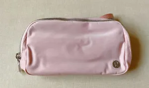 Lululemon Everywhere Belt Bag 1L - Pink Mist/Silver thumbnail 1