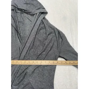 Lululemon Women's Iconic Wrap Sweater Gray Pullover Size 6 thumbnail 6