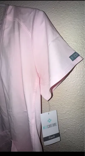MedCouture scrub thumbnail 2