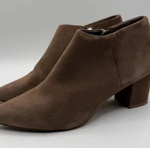 Steven by Steve Madden Bergen Taupe Suede Pointed Toe Booties Women’s 7.5 thumbnail 1
