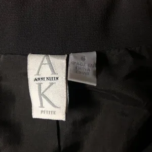 Anne Klein Black Blazer Suit Jacket Size Small Pre-Loved thumbnail 7