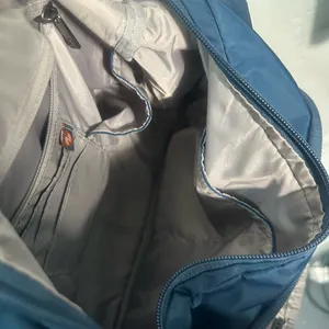 Lewis N. Clark Blue and Beige Inside Secura Anti-Theft Messenger Bag EUC thumbnail 9