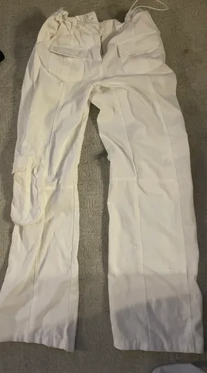 Brandy Melville White Cargo Pant thumbnail 2