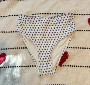 Roller Rabbit White and Blue Heart Pattern Bikini Bottoms thumbnail 1