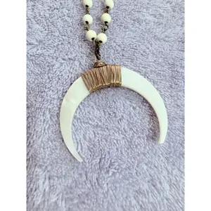 Gold Tone Accent White‎ Crescent Bone Horn Beaded Necklace With White Beads thumbnail 2