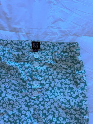 BDG Urban Outfitters thumbnail 2