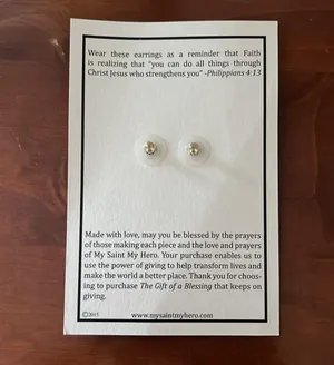 Stud Earrings thumbnail 2