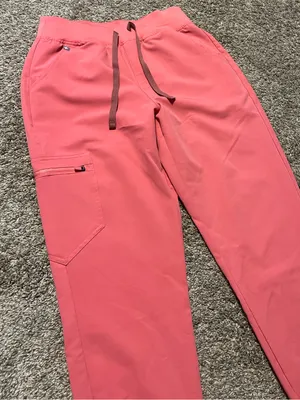Figs Women's Rose Quartz Zamora Jogger Scrub Pants Small‎ thumbnail 2