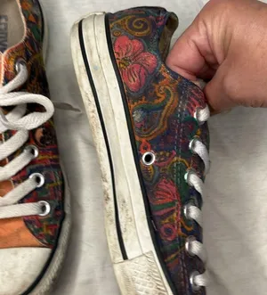 All Stars Custom Hand drawn peach sneakers size 7 thumbnail 6