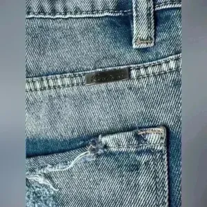 KanCan Women’s Blue Frayed and Distressed Jean Shorts‎ Size XS thumbnail 7