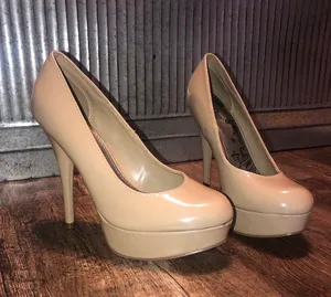 New Nude Heels thumbnail 1