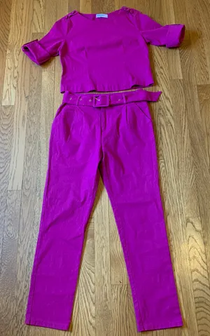 Two Piece Pants And Blouse Matching Set size M thumbnail 2