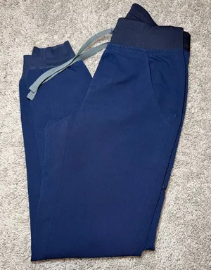Figs Women’s Navy Zamora Scrub Pants thumbnail 1